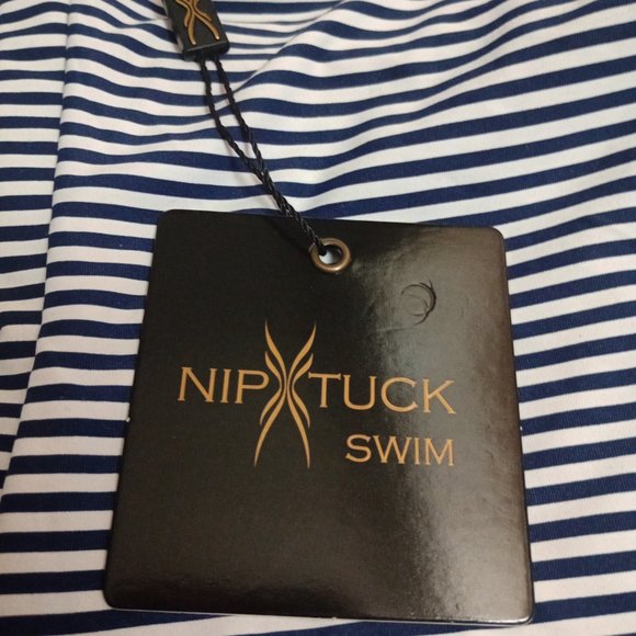 Nip Tuck Sorrento Stripe Joanne One Piece Swimsuit NWT Size 8 - Picture 4 of 10